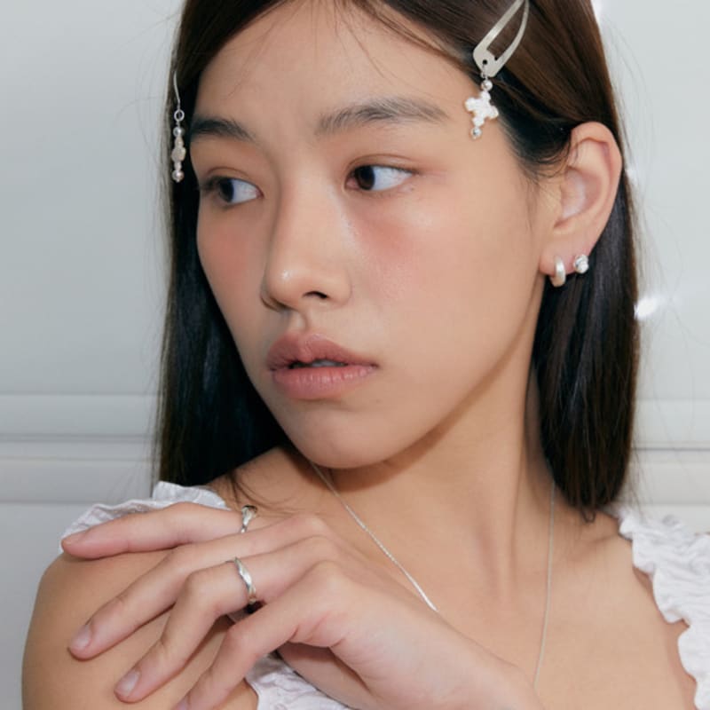 fillow chrome pearl hairpin (2pcs)