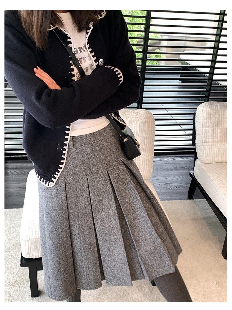 

Plaid Grey Double-Sided Pleated Midi Skirt - Wool Blend, Light & Dark Grey for Autumn/Winter Small светло-серый