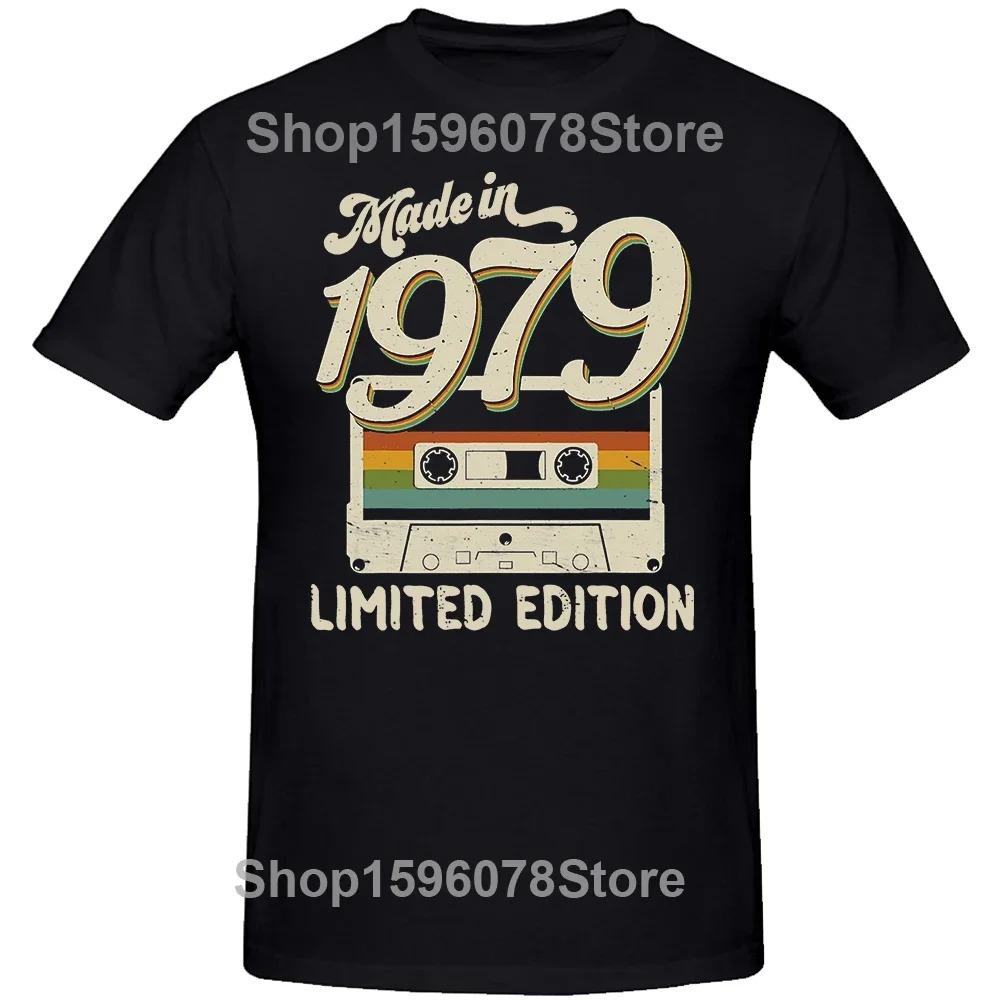 Made in 1979 Limited Edition 45th Birthday Cassette Tape T Shirts Summer Graphic  Streetwear Short Sleeve T-shirt Men