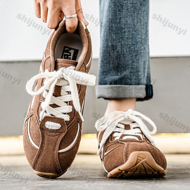 Men's Vulcanized Shoes 2026 Autumn New Vintage Fashion Lace Up Casual Flats Lightweight Comfortable Outdoor Non Slip Sneakers