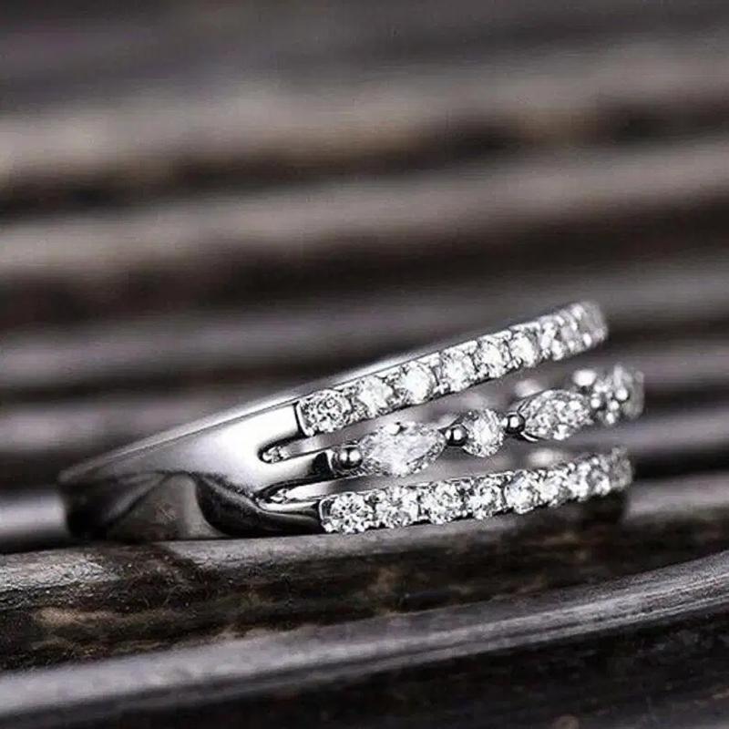 Huitan Newly Fancy Women Finger-rings with Dazzling White Cubic Zirconia Wedding Marriage Party Ring Fashion Jewelry Drop Ship