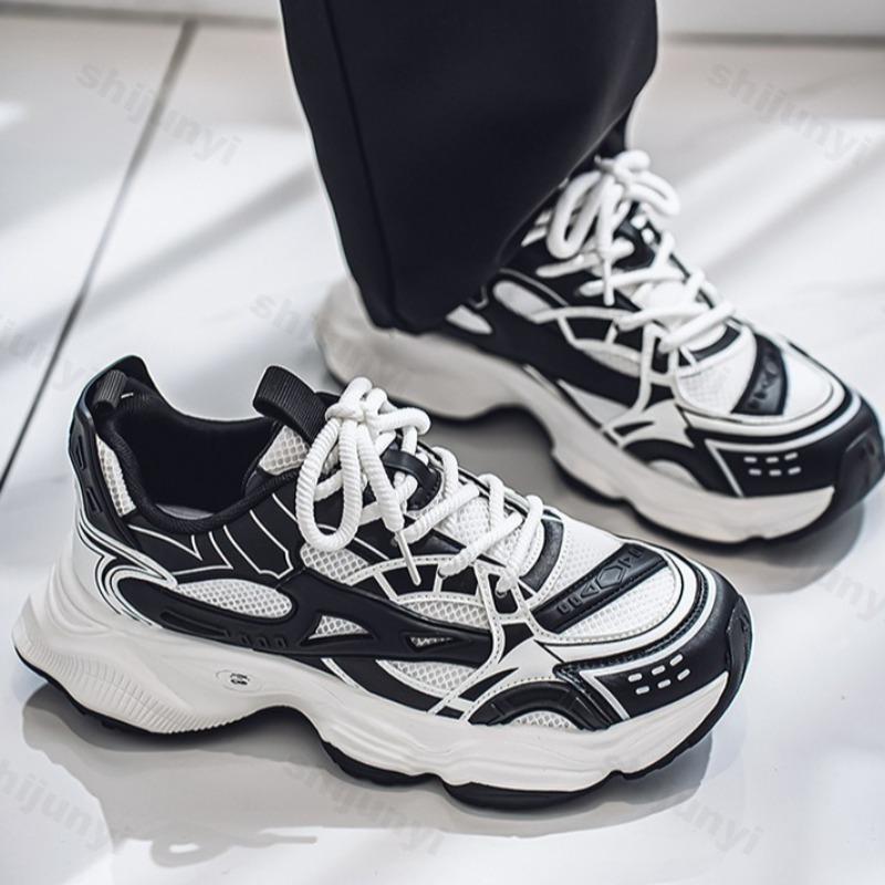 Fashion 2025 Summer New Mesh Breathable Casual Sports Shoes for Men Comfortable Height Increasing Fashion Trend Lace Up Chunky sneakers