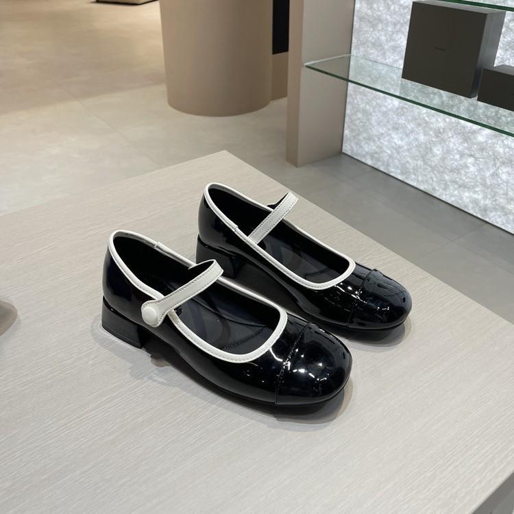 Genuine leather new French retro thick heel with Mary Jane shoes women's shallow mouth jk single shoes small leather shoes