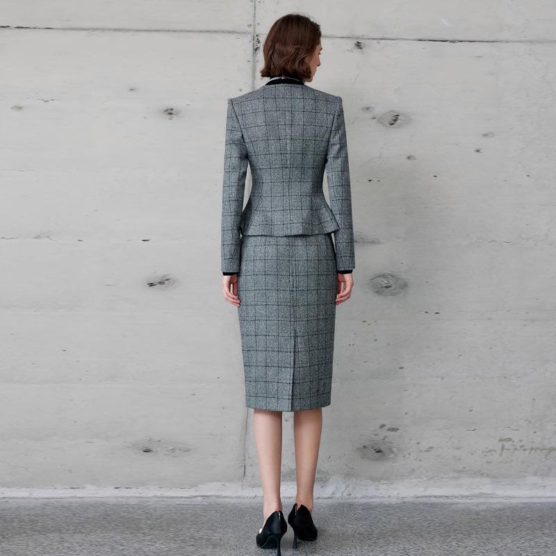 2024 Women's Gray Plaid Two-Piece Suit – Korean Style Formal Jacket & Skirt for Early Autumn