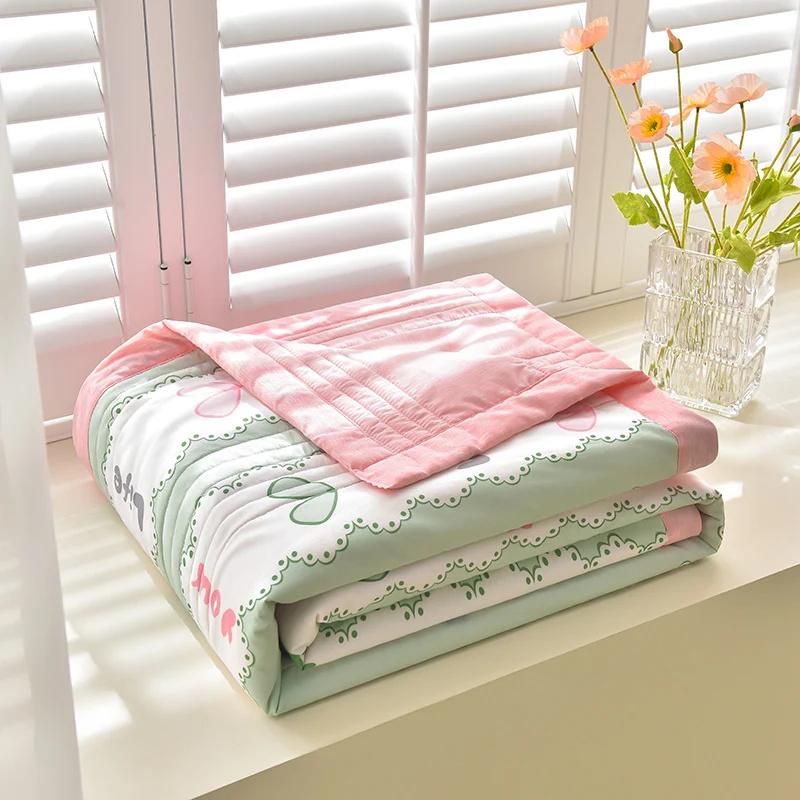 Summer Quilt Microfiber Lightweight Air Conditioner Quilt, Soft Skin-Friendly Breathable Thin Quilt for Bedroom Home Quilt (Pillowcase Need Order)