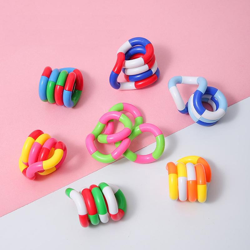 5Pcs Twisted Ring Magic Figet Trick Rope Education Stress Relief Toys for Kid Birthday Party Favors School Rewards Goodie Bag