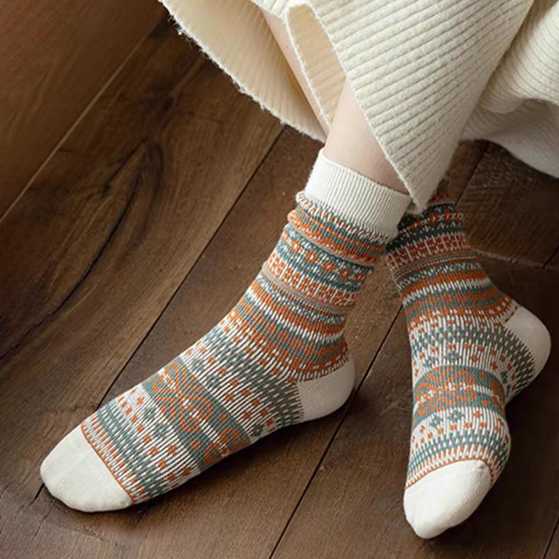 Japanese Retro Ethnic Style Maillard Fair Island Warm Knitted Socks For Women
