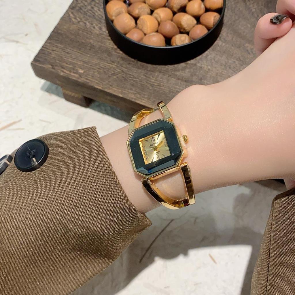 Retro Gold Square Dial Bracelet Watch - Classic European & American Style Women's Bangle