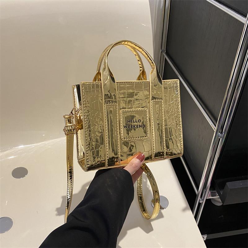 

Stylish Bright Surface Stone Pattern Handheld Tote Bag For Trendy Women In Pink Green Silver Black And Gold Colors золотий