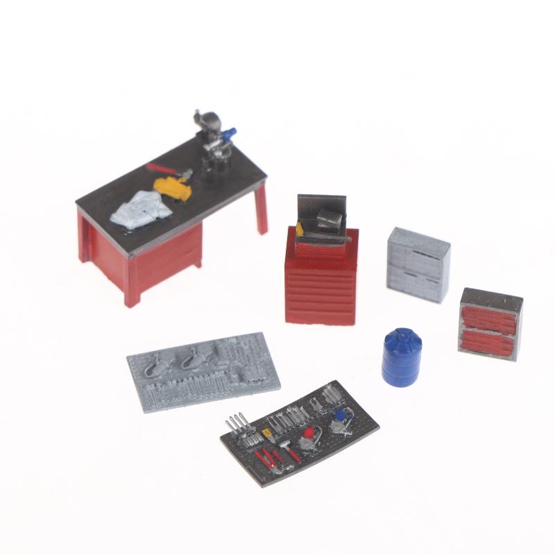 1/64 Scale Tool Bench/Pegboard Model Garage Scene Display Prop Accessories Collection Gifts