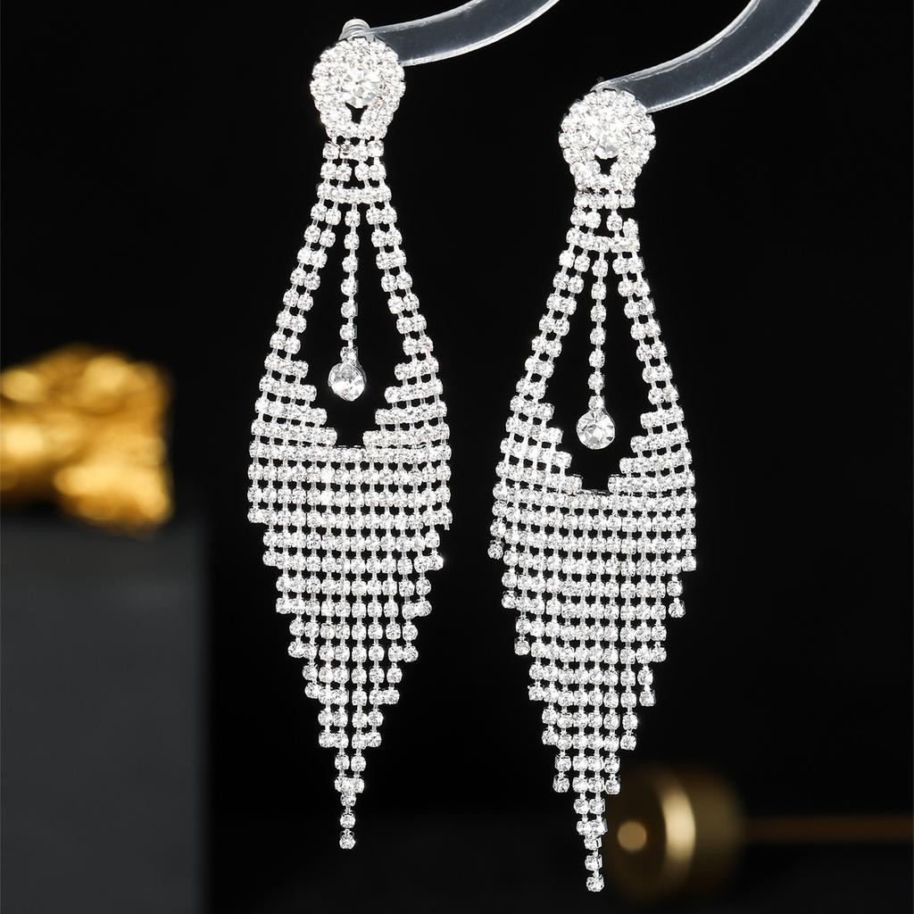 Luxury super flash full diamond long fringed earrings for women
