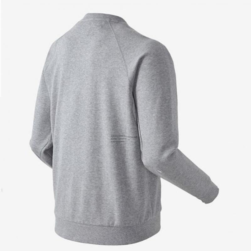 New Balance Men Cushion Woven Pocket Sweatshirt Nbncc41311