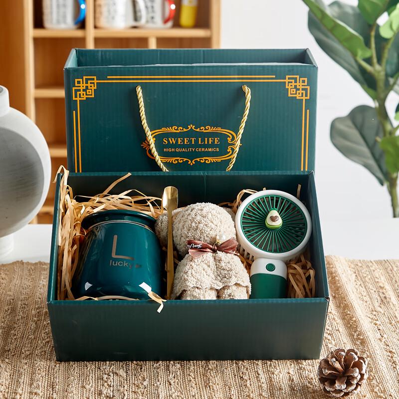 Ceramic Mug Gift Set with Towel Bear & Fan