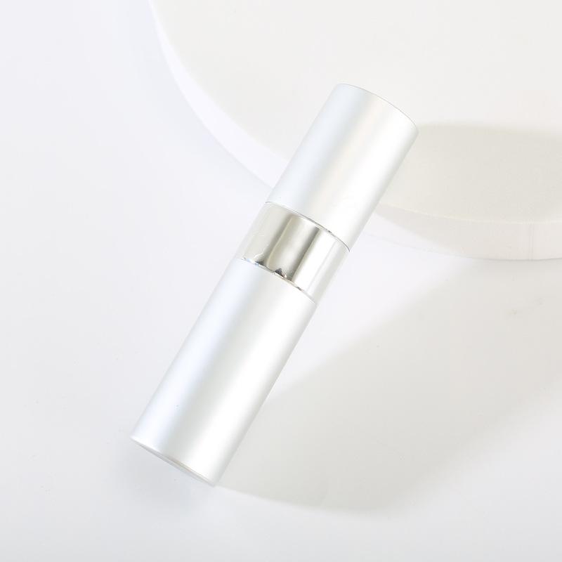

8 мл Вращающийся флакон-спрей для духов со стеклянной внутренней колбой, многоразовый атомайзер, герметичный дорожный диспенсер для духов, портативный контейнер для заправки 8ML серебряный