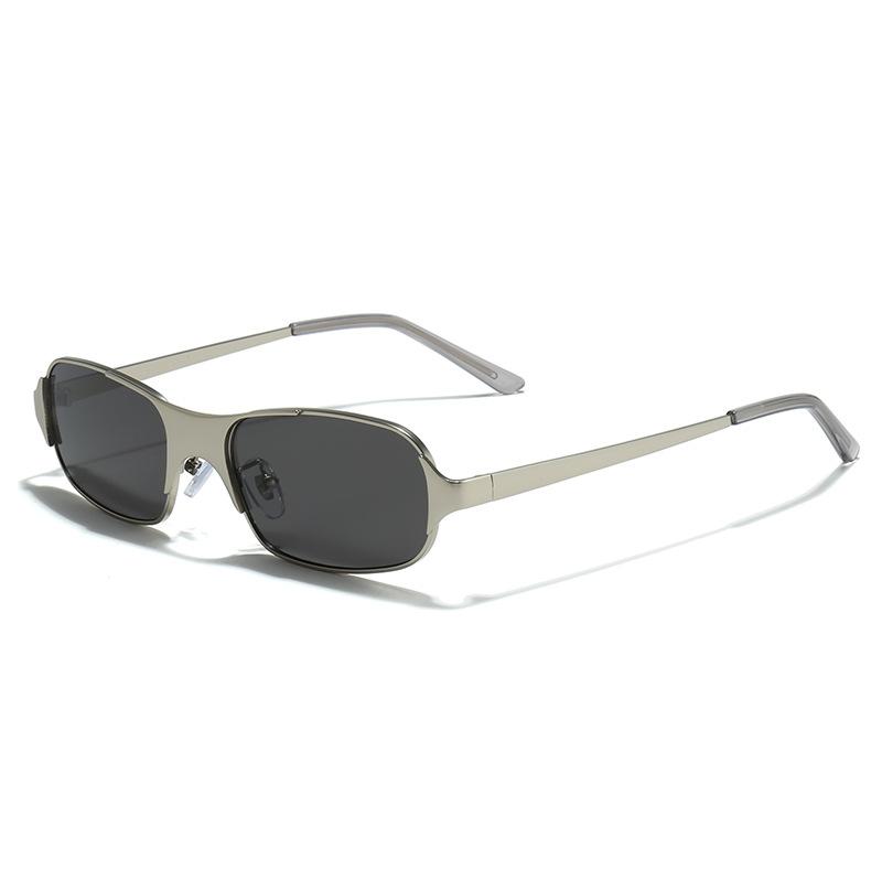 

2026 New Fashion Sunglasses, Retro Spice Girl Small Frame Personalized Metal Narrow Frame Sunscreen Sunglasses