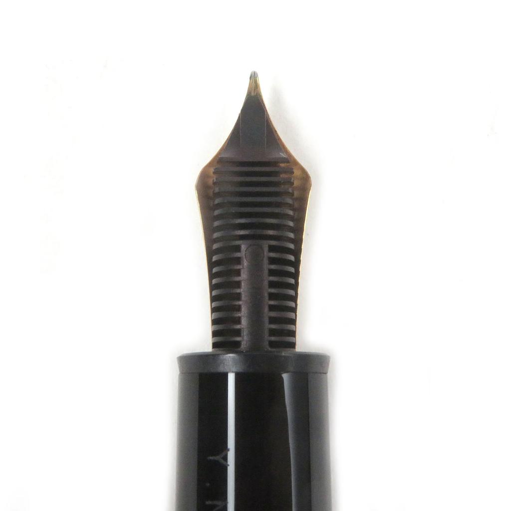 Great MONTBLANC fountain pen Meisterstuck 149 Cap type Black gold 18K mens Used