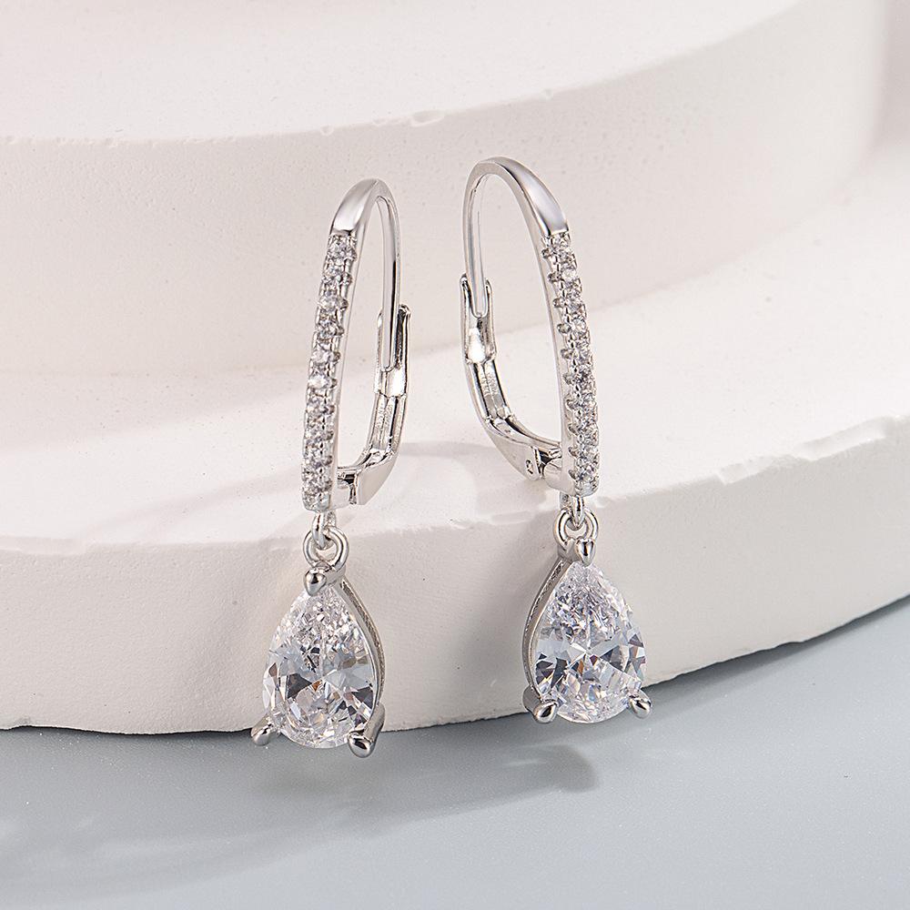 New 925 Sterling Copper Shining Zircon Earrings Women s Circle Round Earrings Fashionable Elegant Zircon Birthday Party Gifts