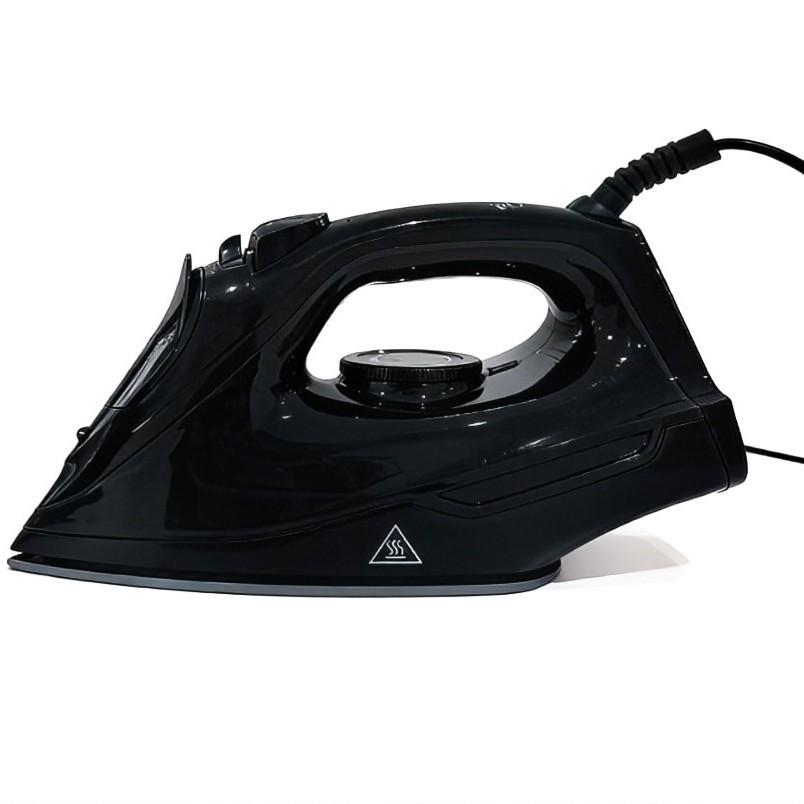 

Smooth Ceramic Soleplate: Efficient, gentle steam ironing for quick wrinkle removal without damaging clothes. 0.8L and below