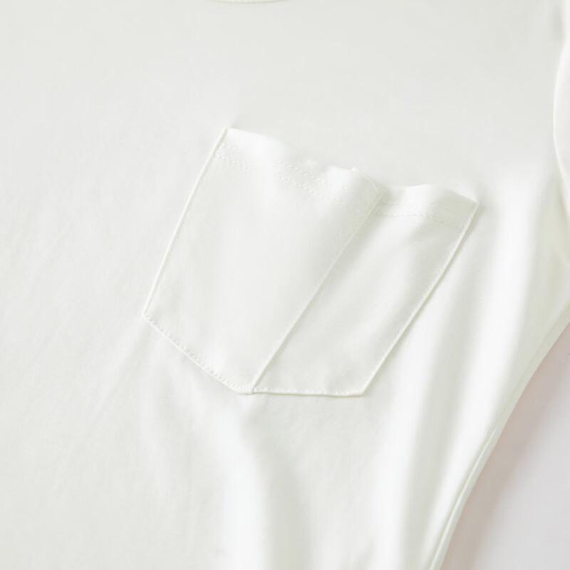 Wudao Women's U-Neck Pocket T-Shirt