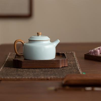 Dezhong Pot Beige Ru Kiln Teapot Tea Single Pot Ceramic Kung Fu Tea Set Ru Porcelain Open Home Tea Brewing Ware Small Tea