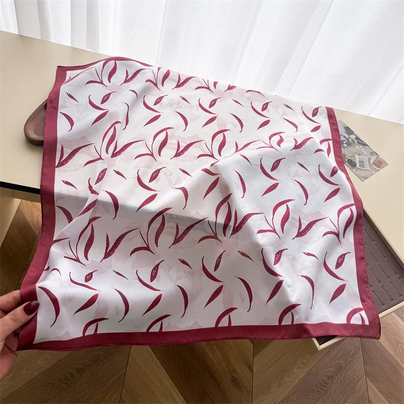 American retro imitation silk printing silk scarf small square scarf high-end shawl sunscreen neck scarf headscarf scarf new
