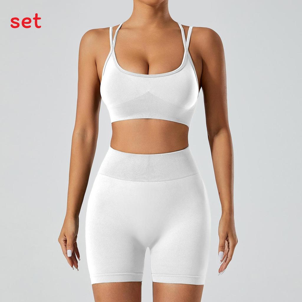Seamless Yoga Set For Women With Quick Dry Fabric Perfect For Running And Fitness Activities