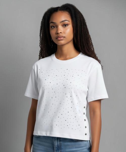 Bonseullipi Galaxy Stud Snap Top (Ivory)