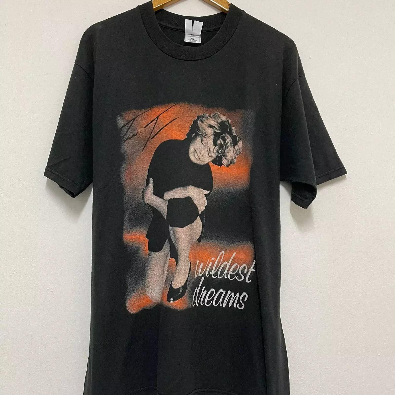 Vintage 90s Tina Turner “ Wildest Thing 1997 T-Shirt M