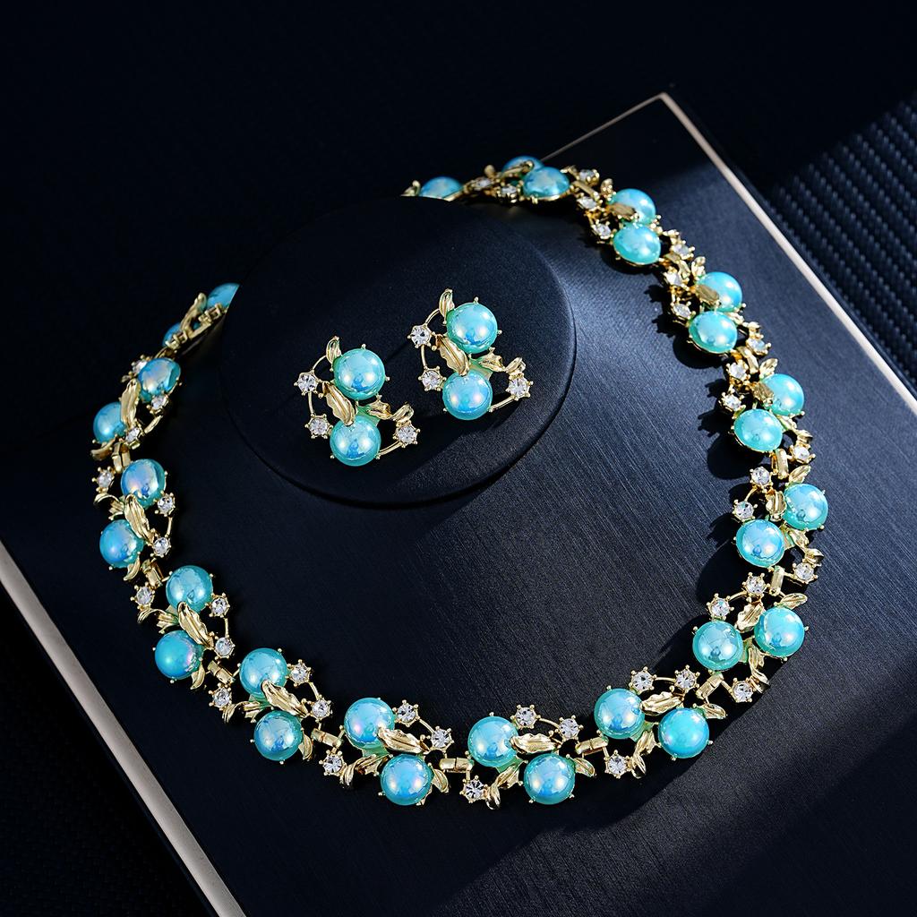 2026 Brincos Elegantes de Luxo Vintage Conjunto de Colar Acessórios Medievais para Vestido de Banquete