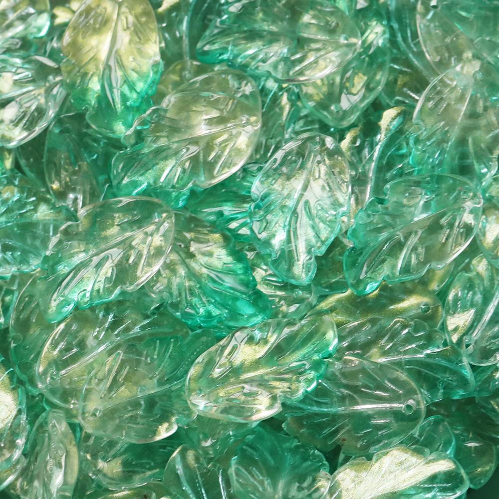 30pcs Green Glass Leaves Pendants Leaf Shaped Beads Loose Spacer Beads for Necklace Charms Bracelet Jewelry Making Accessories