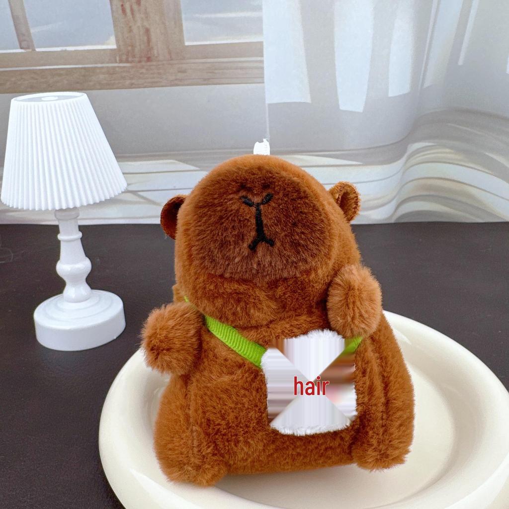 Colgante de Capibara Muñeco de Peluche Llavero para Mochila - Amuleto para Bolso de Venta Caliente de Celebridad de Internet