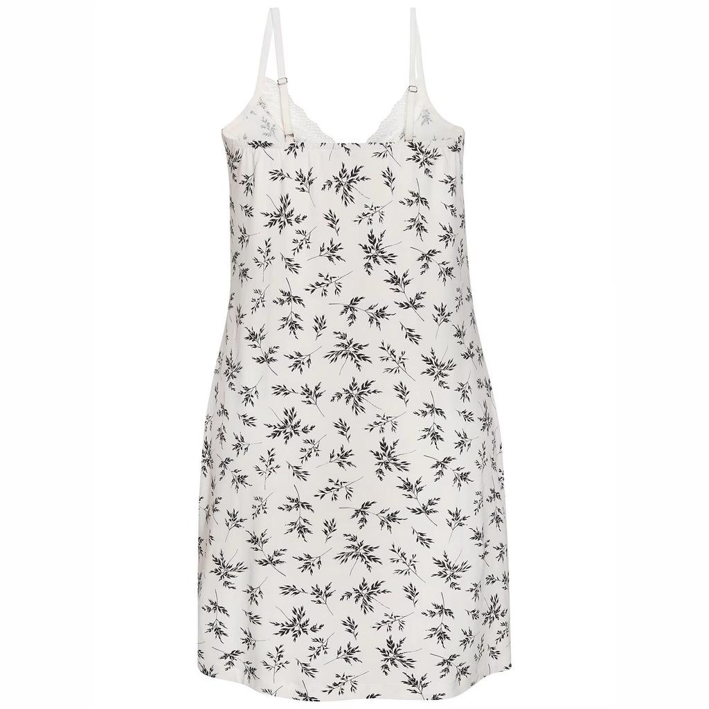 Trending Lace Trim Dress Perfect for Dates and Vacations