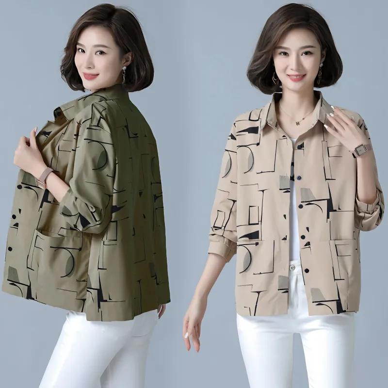 Middle-aged and elderly fashion loose large mother spring coat trench coat middle-aged and elderly coat women's foreign style coat