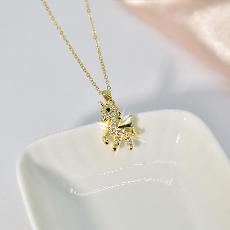 Street Auction Of The Same Diamond-Encrusted Unicorn Necklace Trendy Simple Women'S Collarbone Chain