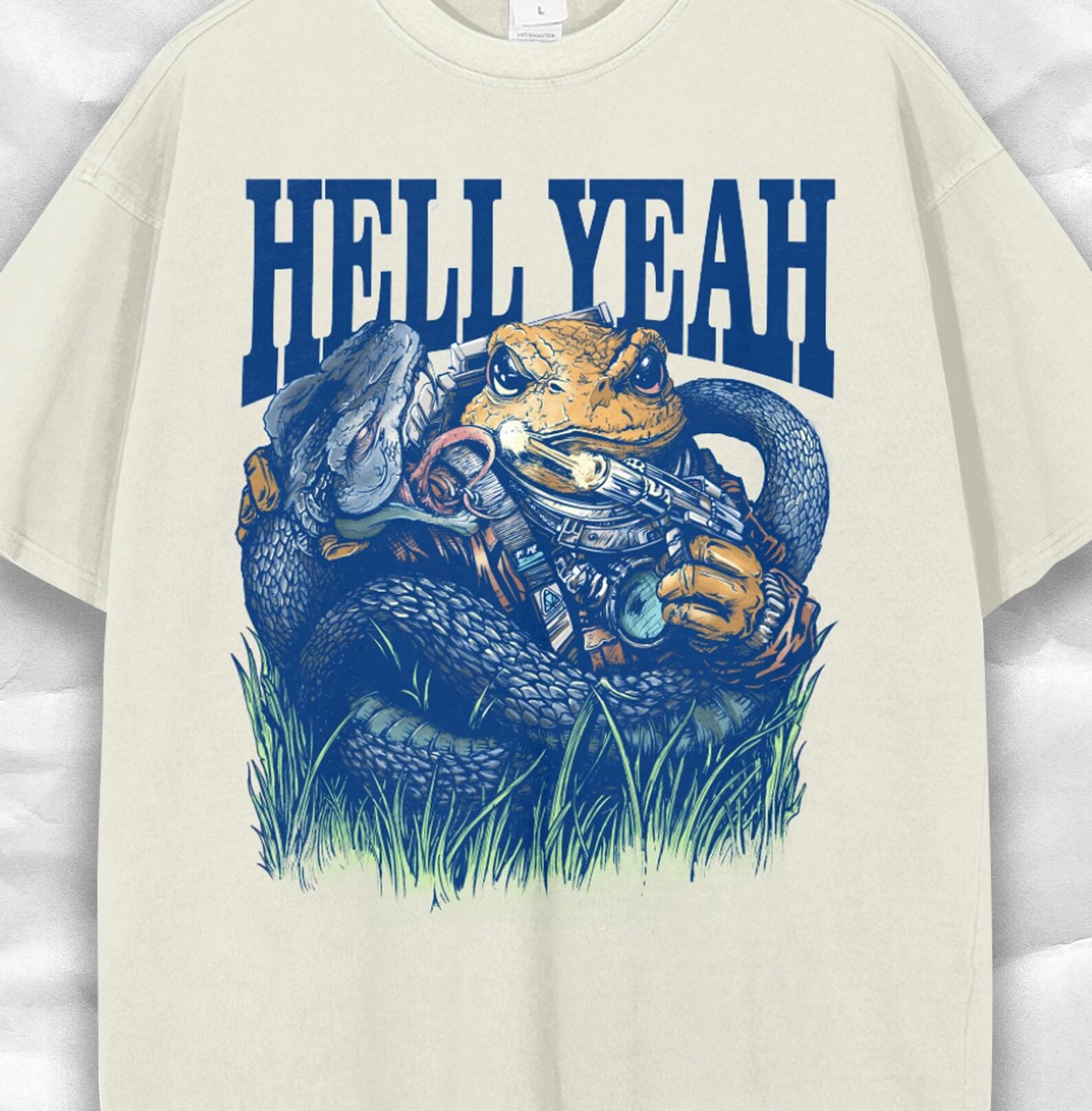 Cowboy Toad & Snake Graphic T-Shirt: Retro Wildlife Art on Cotton XL