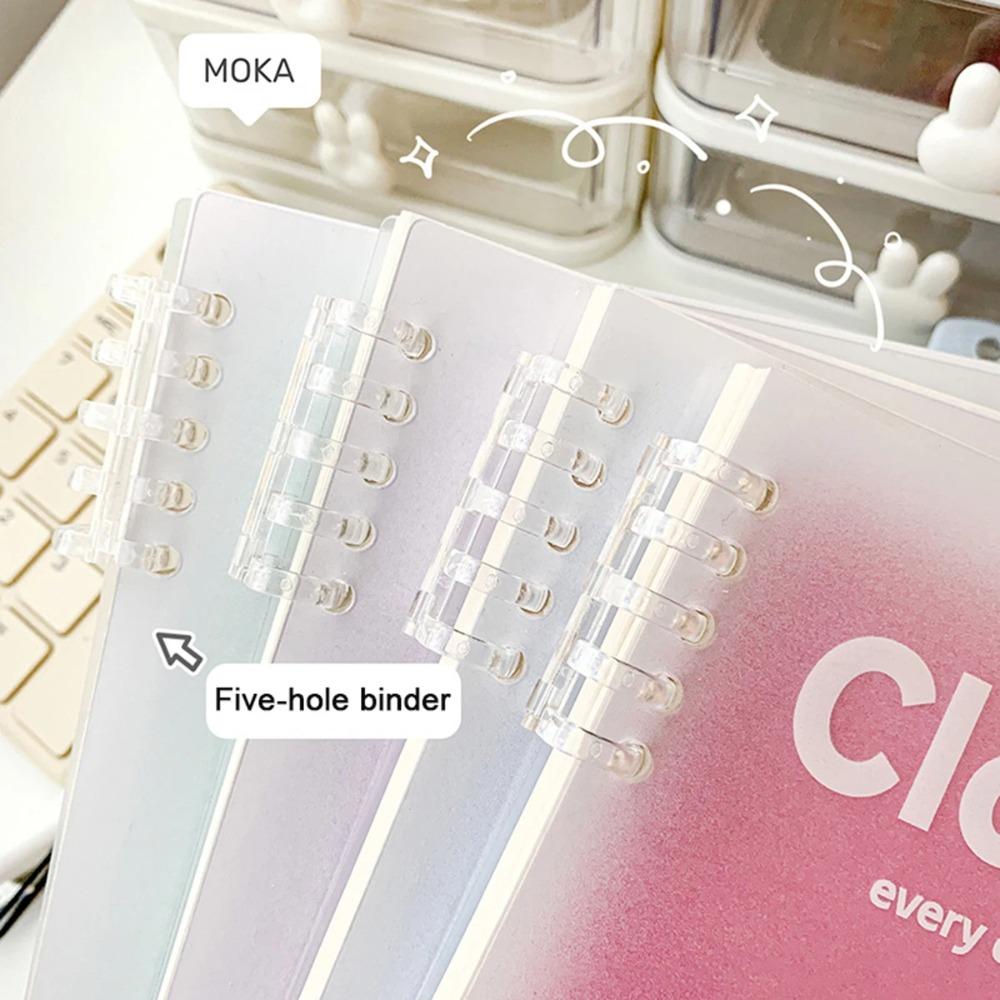 Kawaii-Notizbuch mit horizontalen Linien