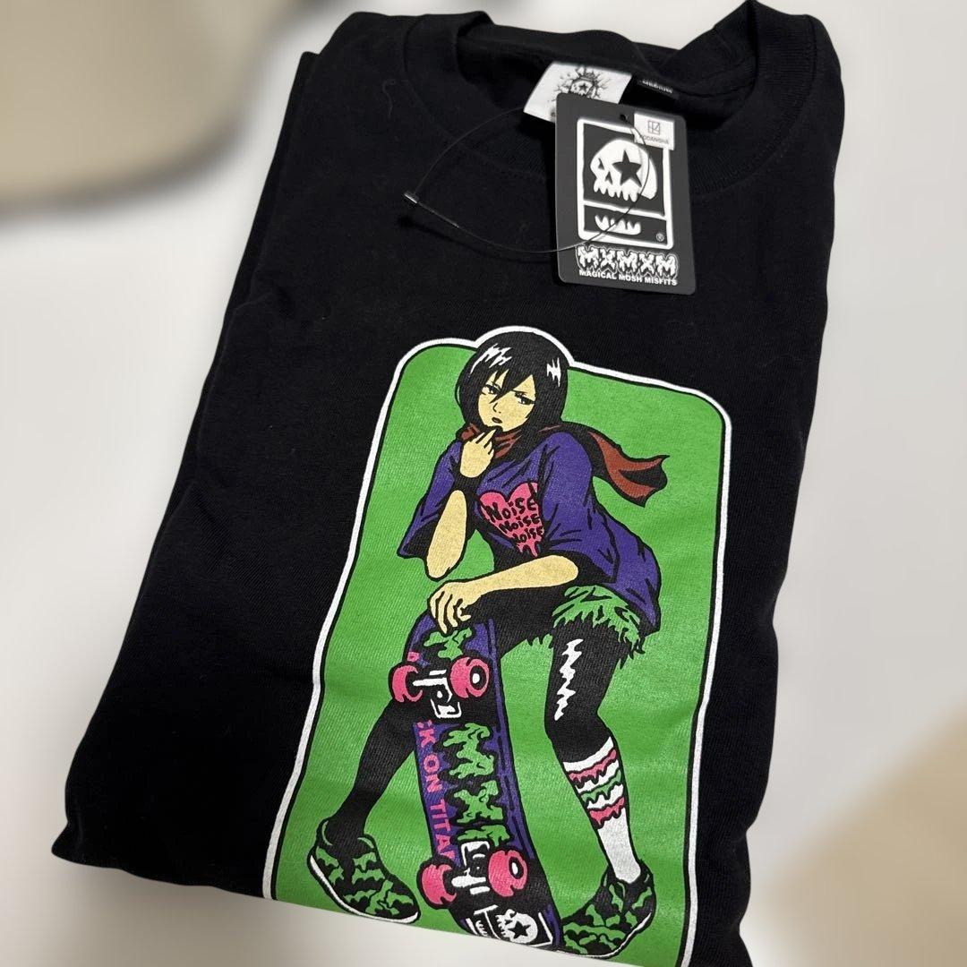 

[USED] MXMXM Attack on Titan Mikasa T-shirt, size M, black