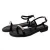 Koreanische Version flacher Boden mit Sandalen Römerschuhe Damenschuhe Französischer Sommerurlaubsstil Silber coole Hausschuhe Strandschuhe