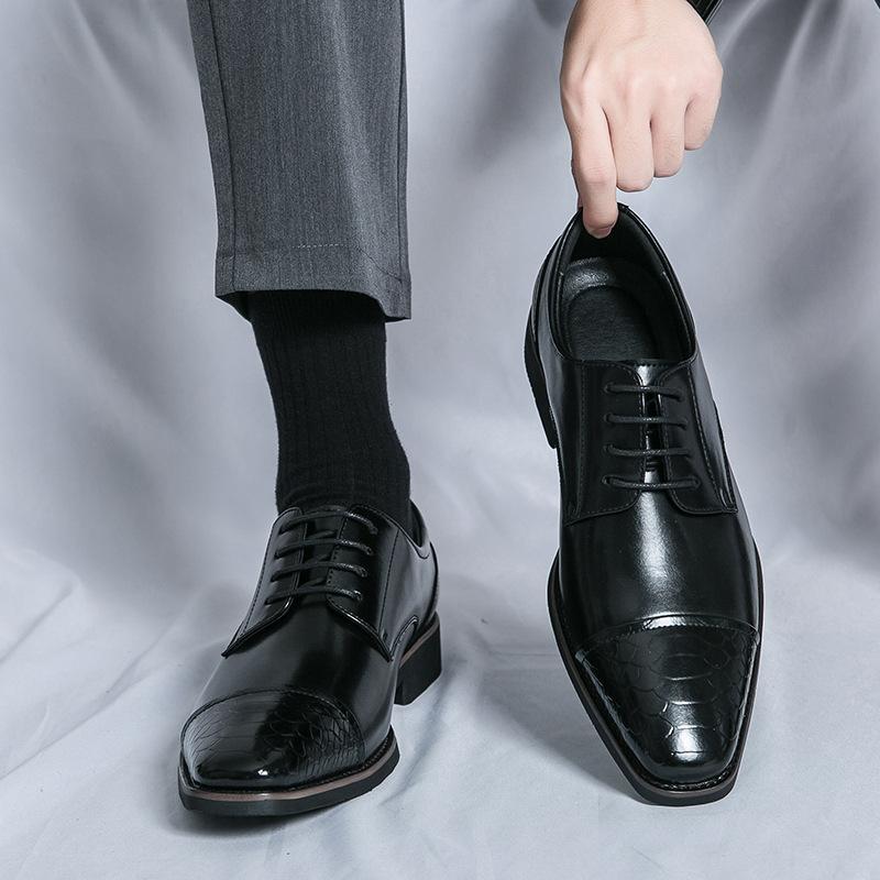 Fashion Classic Italy Pointed Toe Leather Shoes Men Luxury Oxfords Business Formal 2025 Men Shoes Boos Dress Men Black Wedding Shoes