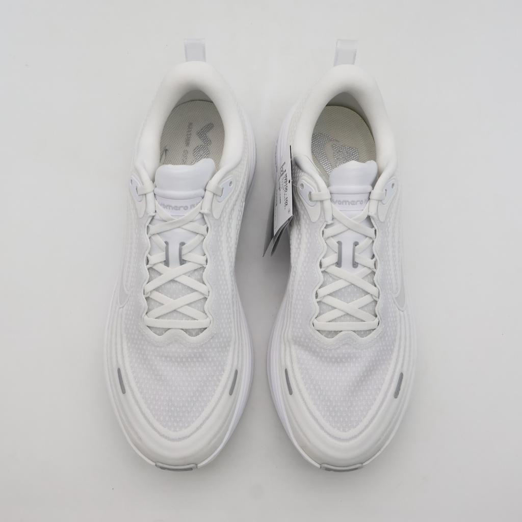 HV8150-102 Nike Vomero Plus White Photon Dust Metallic Silver Summit (Men's)