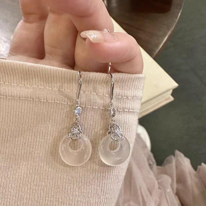 S925 Sterling Silver Gourd White Chalcedony Earrings for Women - Elegant Chinese Style Ear Hooks. 925 Silver белого золота