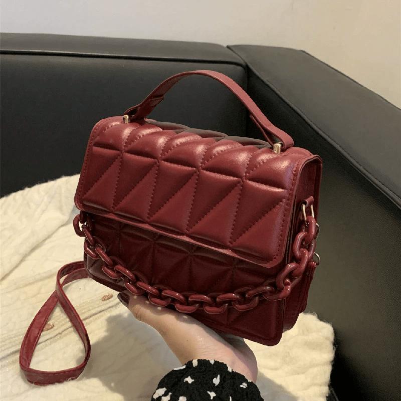 Mini Casual Quilted Crossbody Bag with Magnetic Closure and Adjustable Strap Small Handbag Tote Shoulder Bag for Women Daily Use