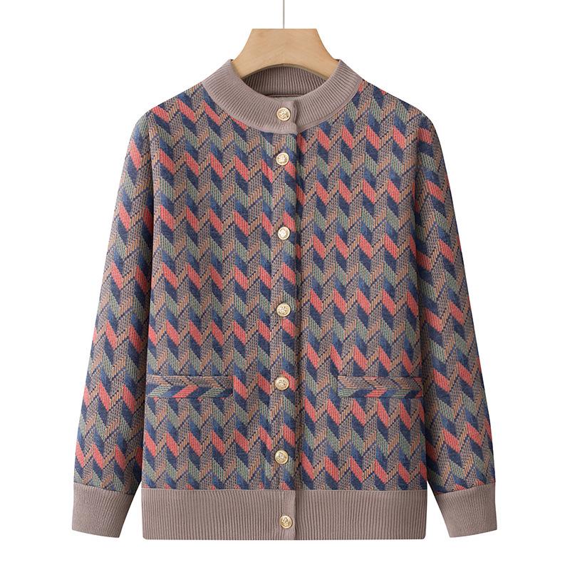 Women's Winter Wool Cardigan: Fleece-Lined Sweater for Middle-Aged & Elderly, Thickened for Autumn/Winter, Ideal for 60+.