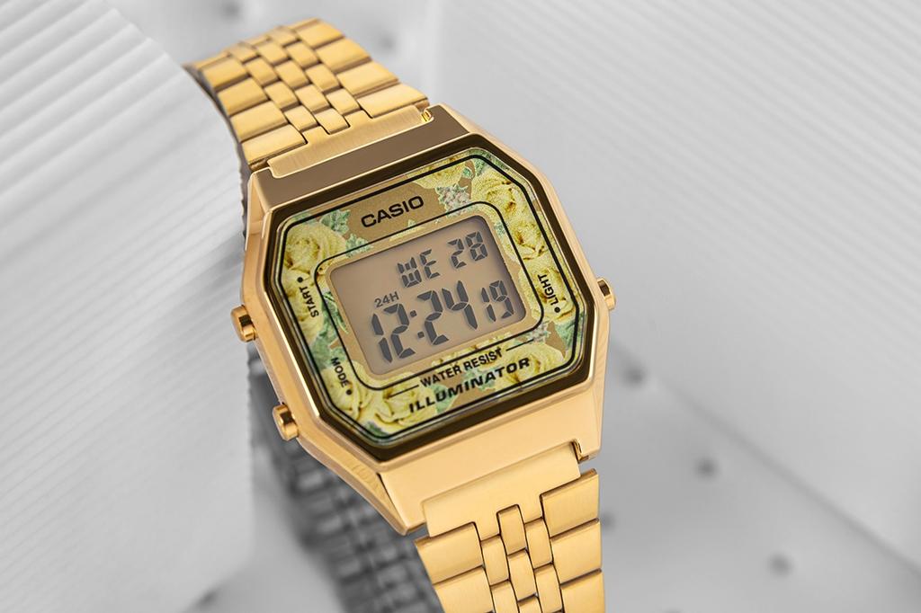 Dameklokke CASIO LA680WGA-9CDF + ESKE