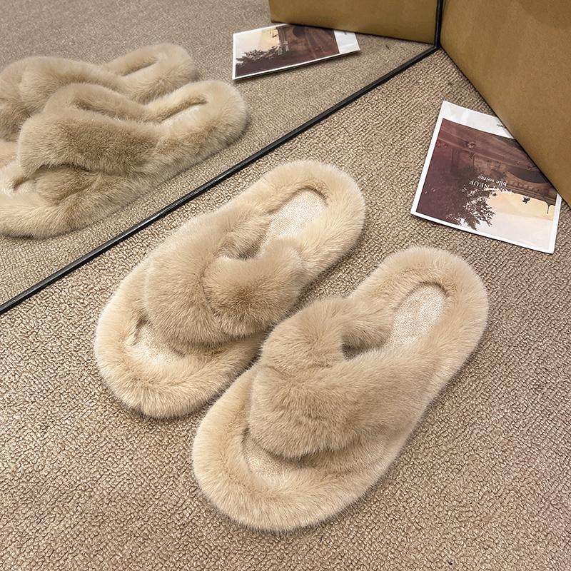 Fashion Luxury Fashion One Word Thick Fur Slippers Double Fur Slippers Casual Home Cotton Shoes Women Flat Plush Cross Straps Slippers