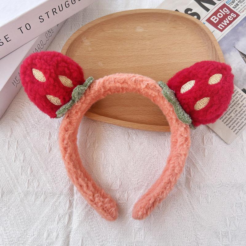 Cartoon Plush Headband: Cute Hair Accessory for Women & Kids, Perfect for Face Washing