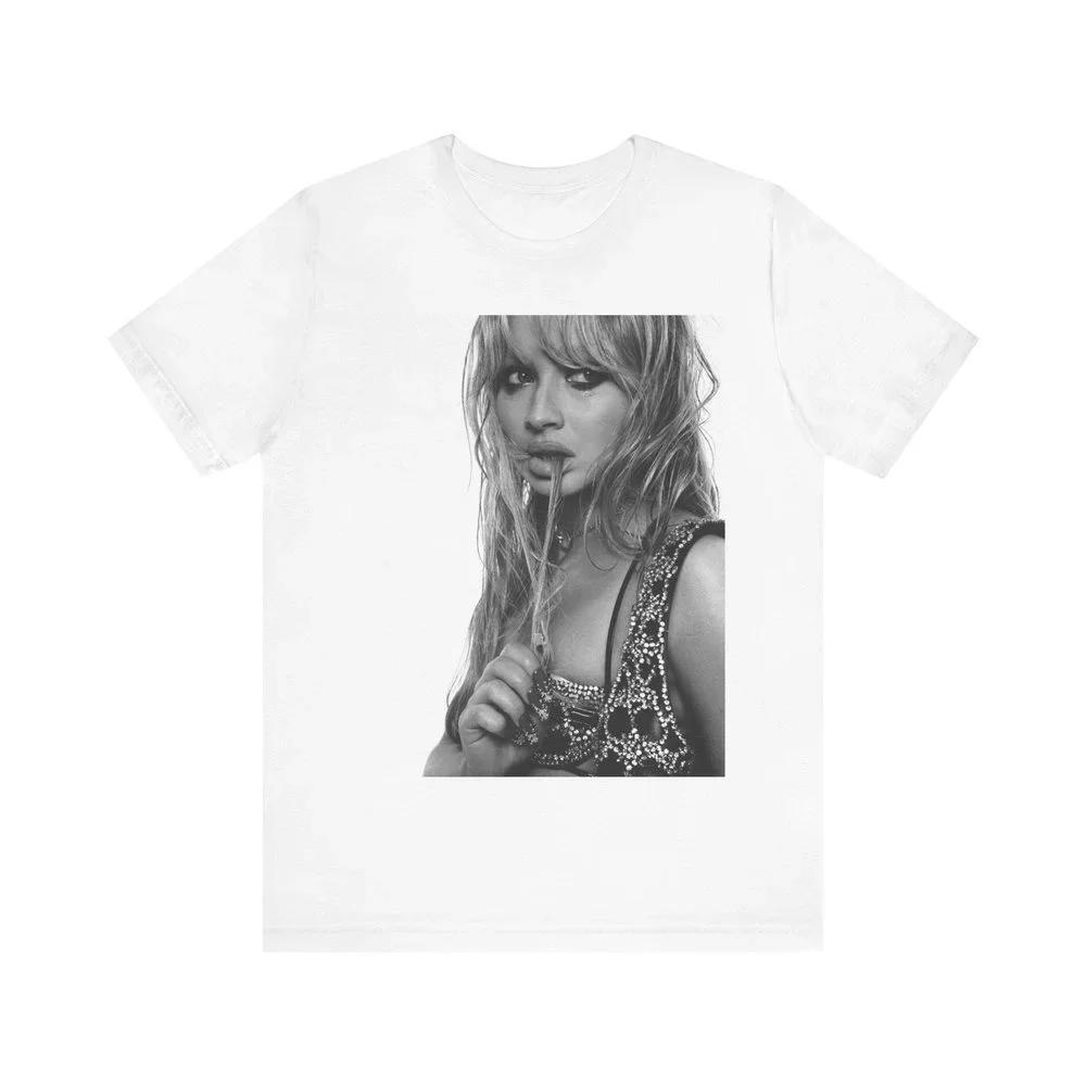 Just For Fans Sabrina Carpenter Tees A Huge Range Of Designs Breathable Cotton Super Comfy 2025 Tshirts For Both Unisex And W