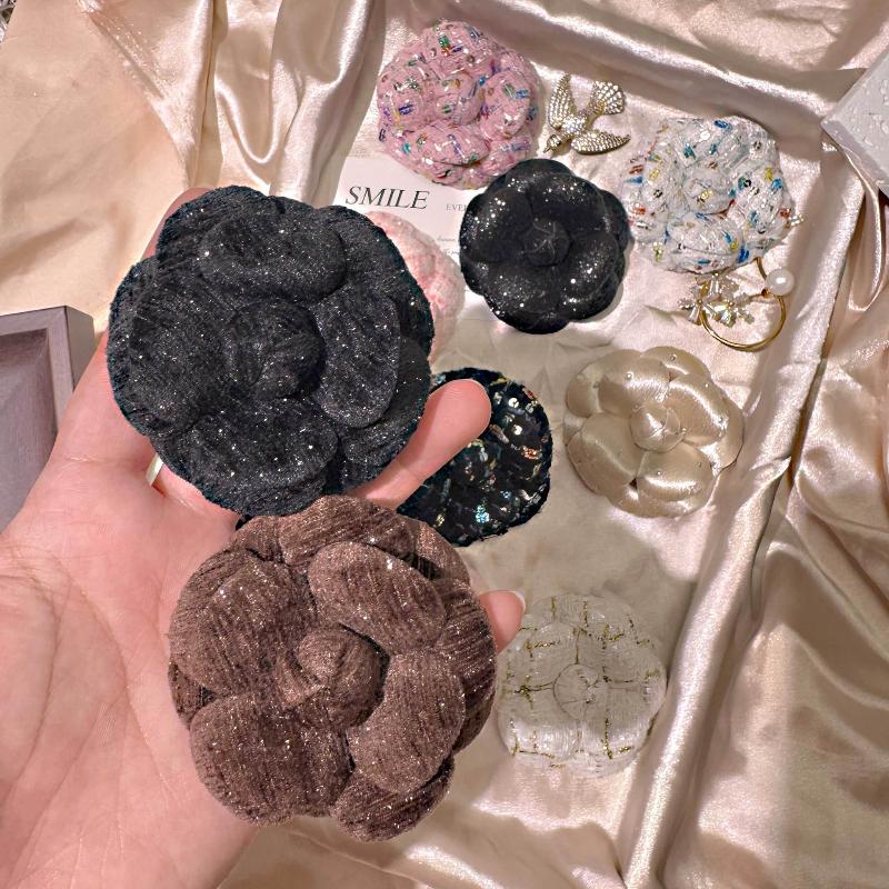 French Style Fabric Camellia Brooches Vintage Elegant Flower Lapel Pins For Women Fashion Wedding Party Badge Accessories Gifts