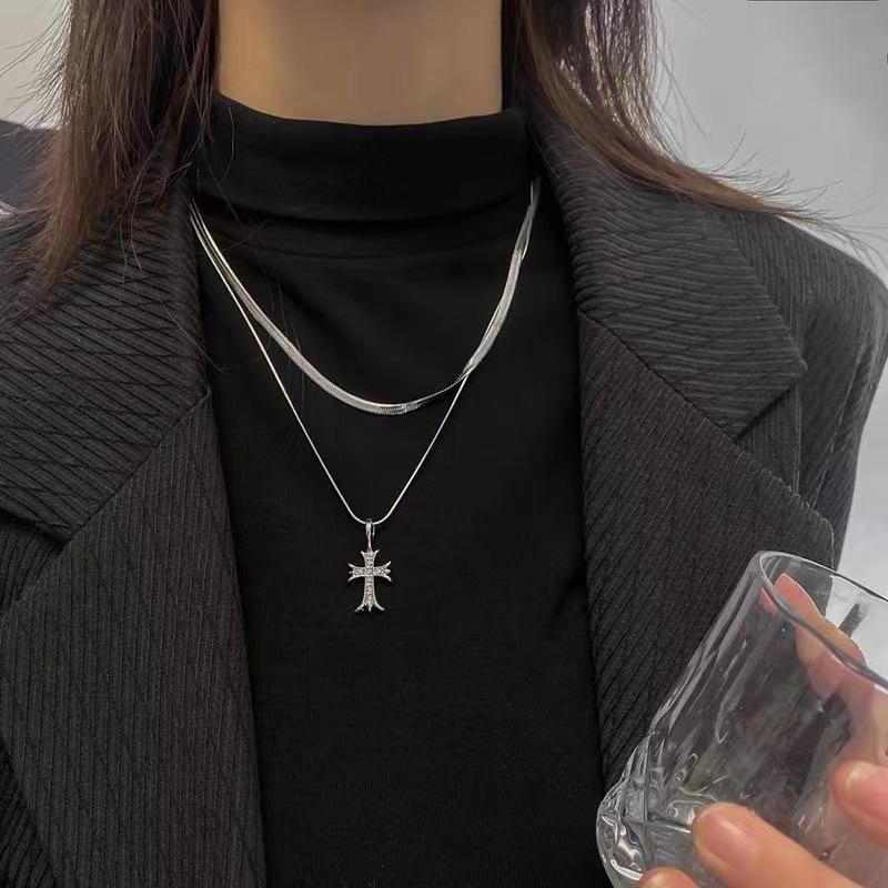 

Легкая Роскошь Готический Кулон Крест Чокер Ожерелье Для Женщин Девушек Панк Винтаж Универсальная Цепочка для Свитера Ювелирные Аксессуары Подарки