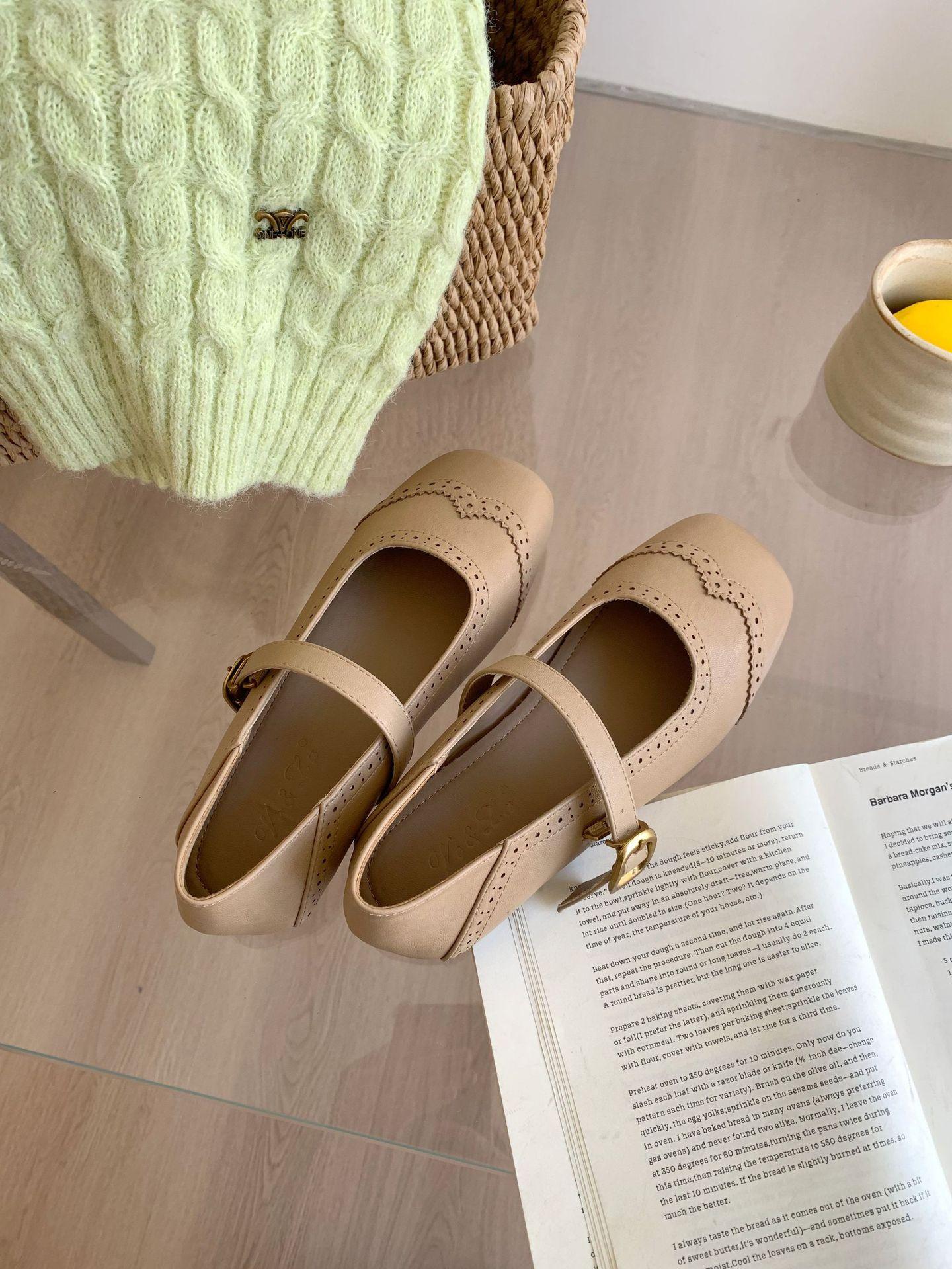 Women s Leather Round Toe Flat Spring Pumps - Fashionable Footwear 35